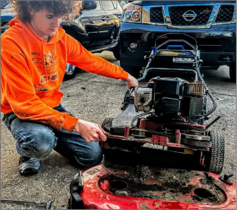 Small Engine Repair Memphis
 Shop